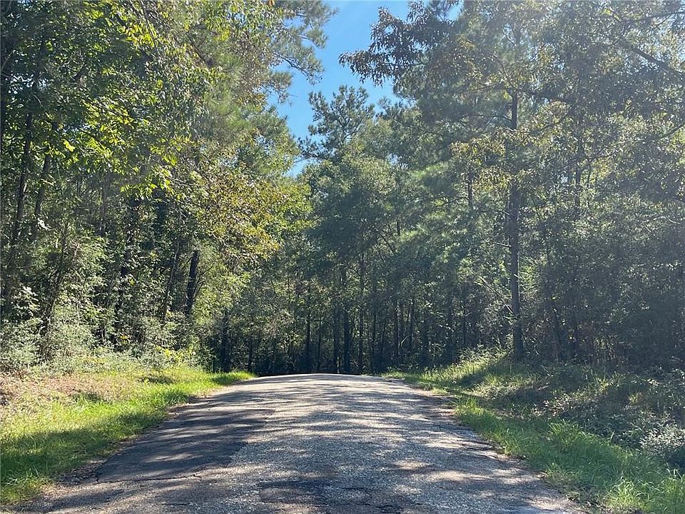2nd image of Wilton Seal Rd