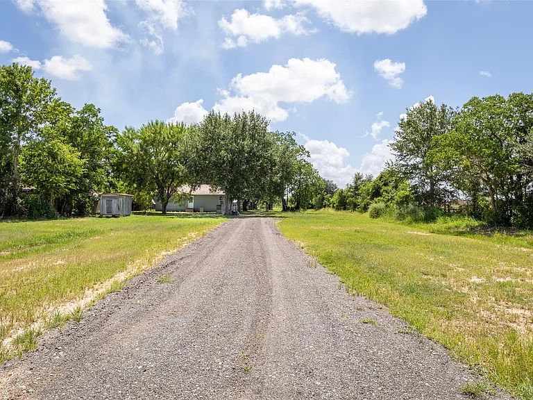5941 Noel Ln — Photo 2