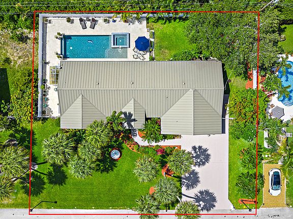 2nd image of 2442 Snug Harbor Drive