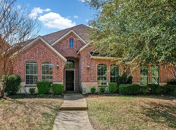 2nd image of 3721 Landsdowne Dr