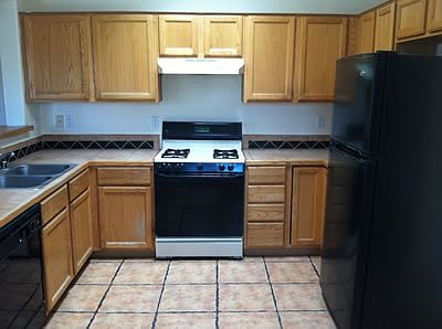 2nd image of 3927 Sundrop Pl NW