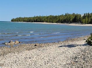 4958 Presque Isle Park Dr, Presque Isle, MI 49777