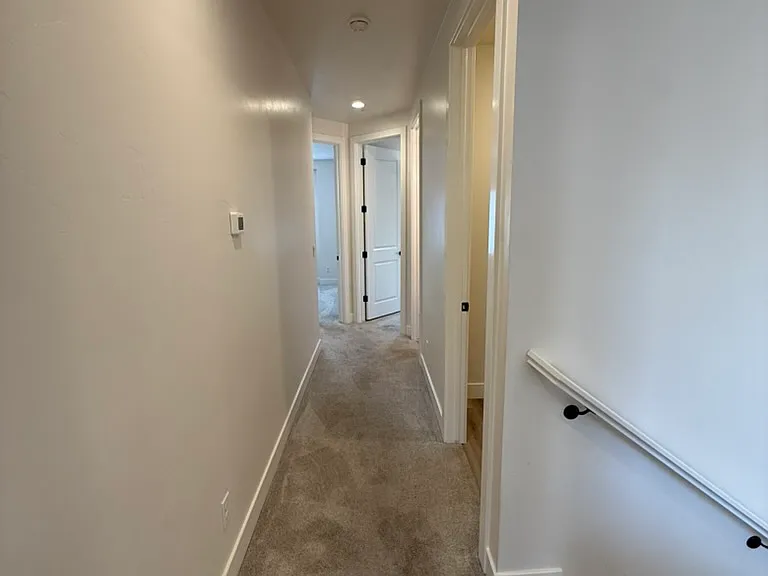 276 S 1930 W — Photo 6