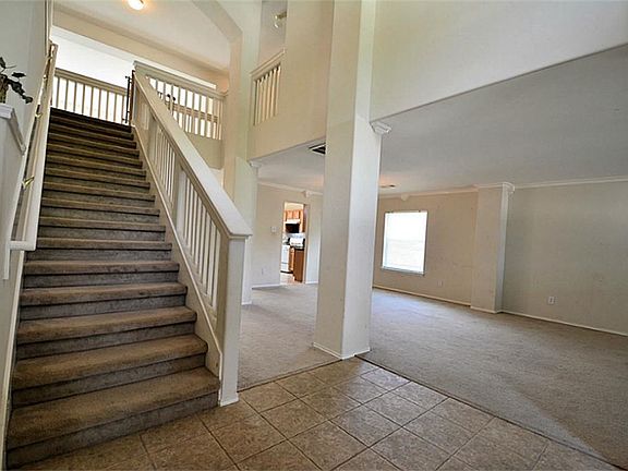 3rd image of 3831 Flatwood Dr