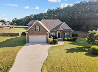 3005 Reese Pond Ct, Browns Summit, NC 27214