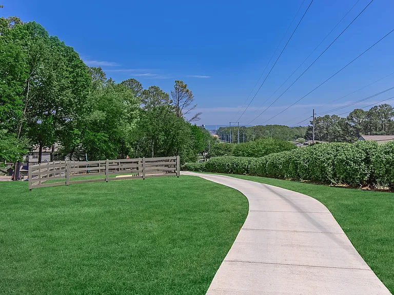 Madison Landing at Research Park and the Cottages — Photo 73