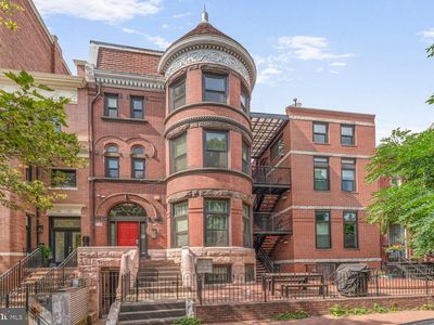 1421 T St NW APT 5, Washington, DC, 20009