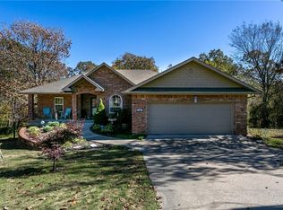14 Rhonda Ln, Bella Vista, AR 72715