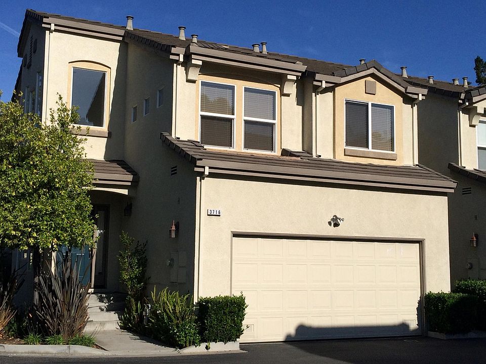1st image of 3716 Moorpark Ave