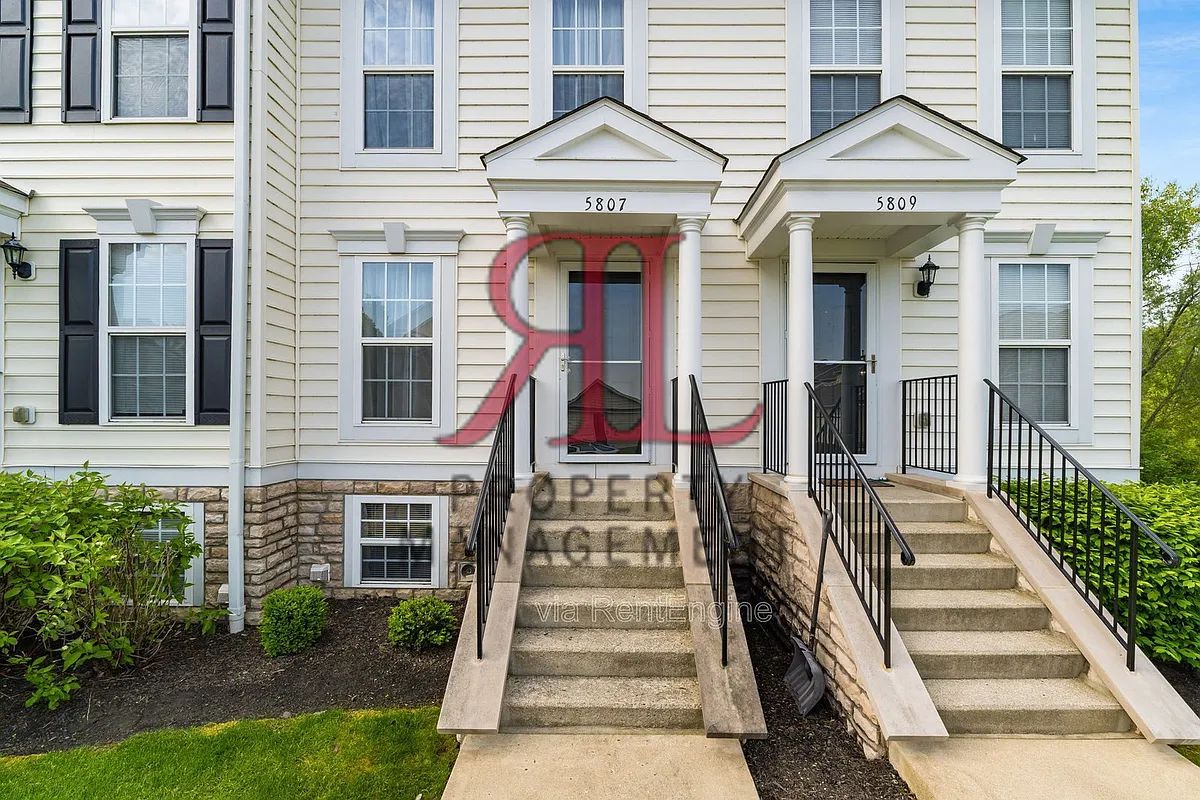 Building Photo - 5807 Bridgehampton Dr