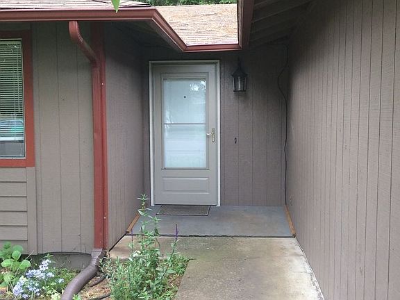 2nd image of 112 Jalyn St