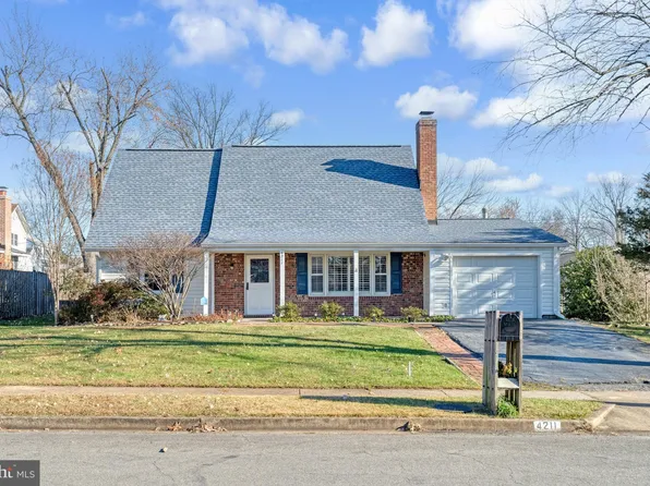 4211 Penner Ln, Fairfax, VA 22033