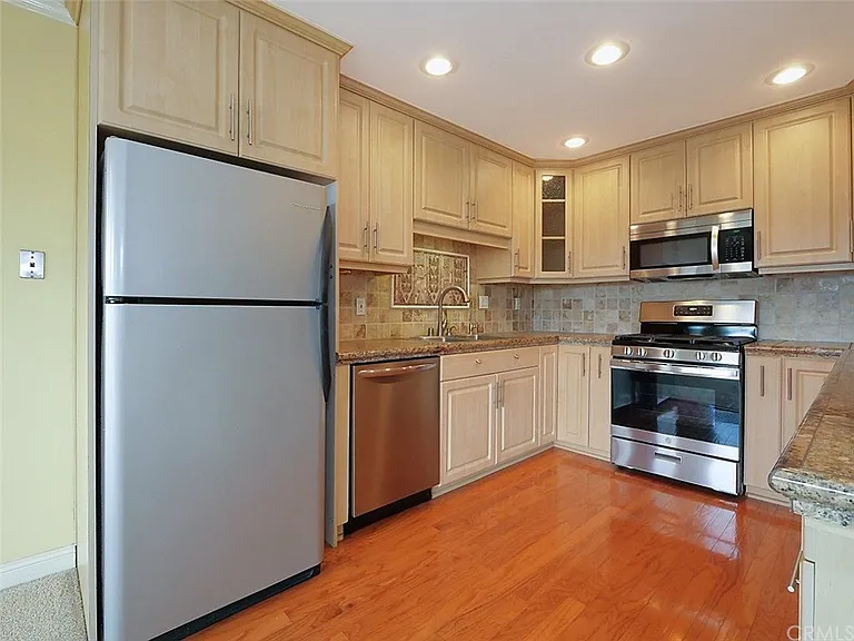 26130 Narbonne Ave #135 — Photo 31