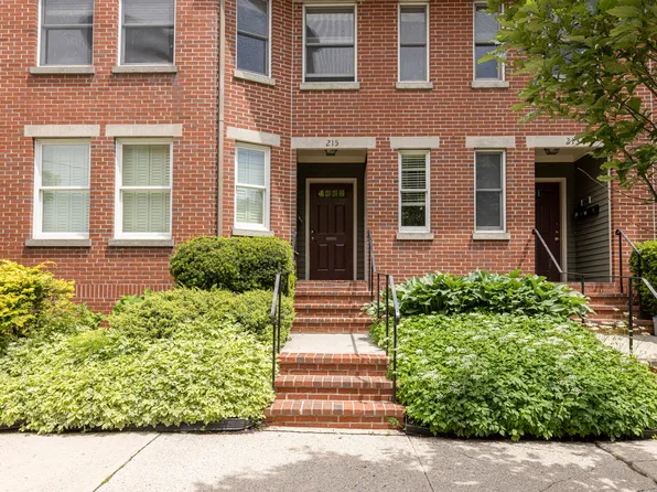 215 Vaughan Street #2, Portland, ME 04102