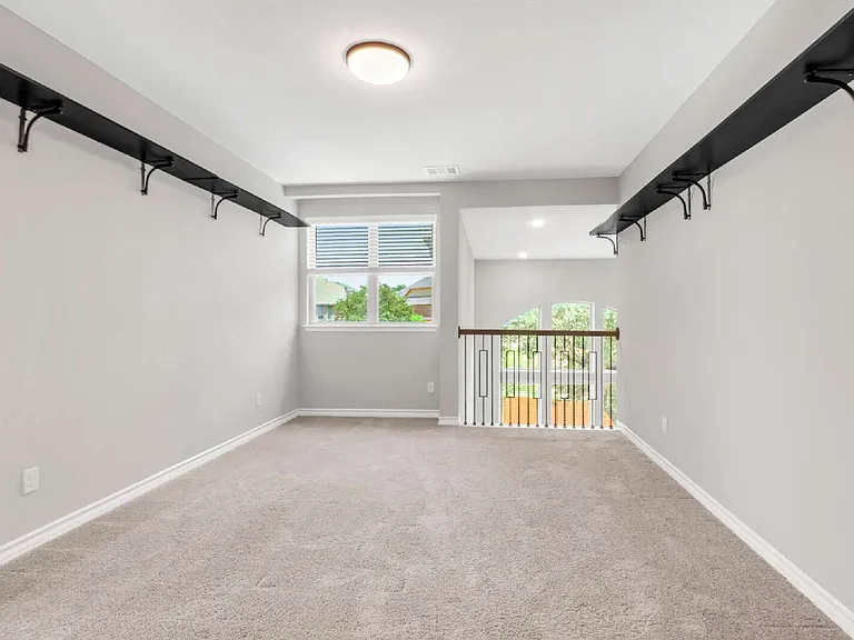 12250 Upton Park — Photo 34