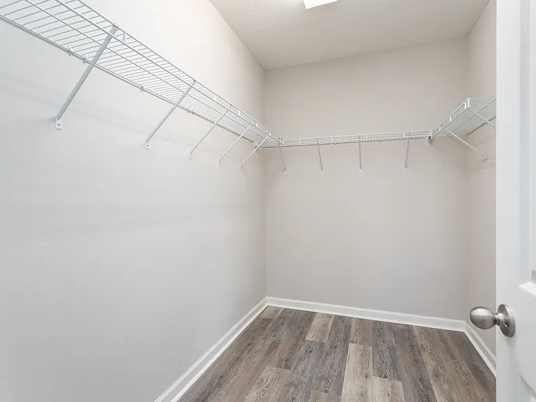 4105 Harvest Cir — Photo 17