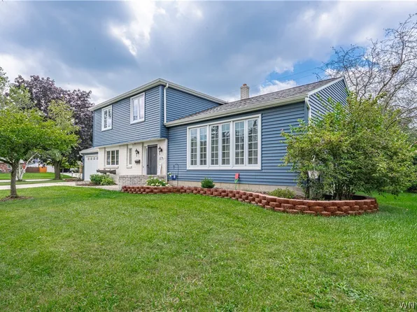 1276 Cambridge Ave, North Tonawanda, NY 14120