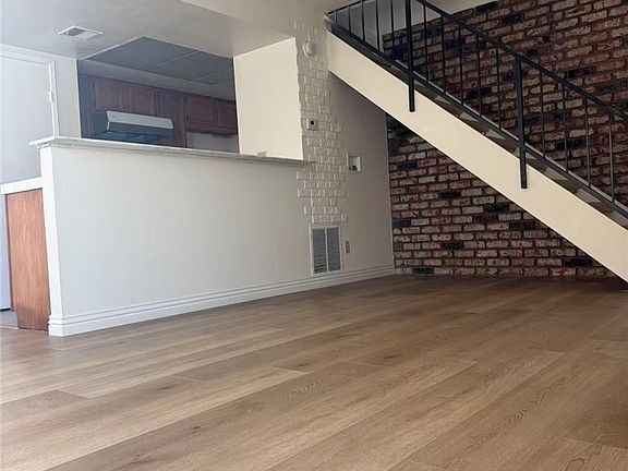 2nd image of 18148 Colima Rd