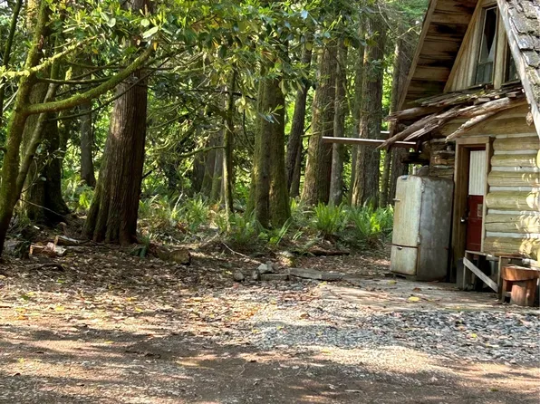 42618 May Creek Road, Startup, WA 98294