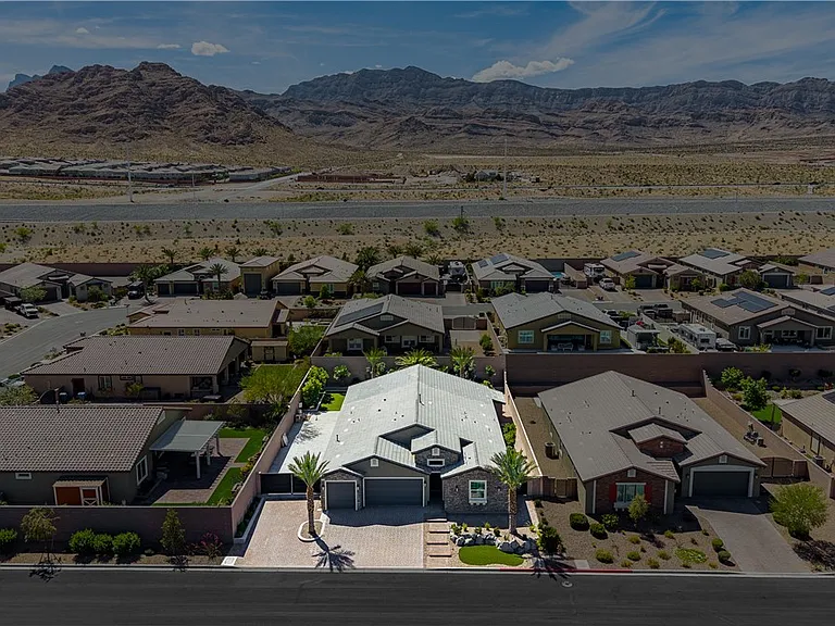 5757 Ireland Ridge Ct — Photo 50