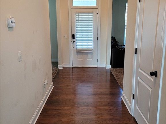 2nd image of 113 Windsor Creek Ct