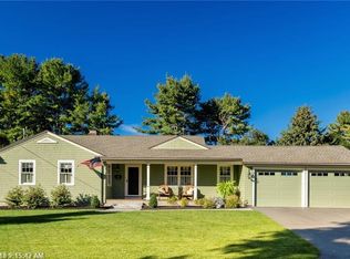 23 Whitney Rd, Falmouth, ME 04105