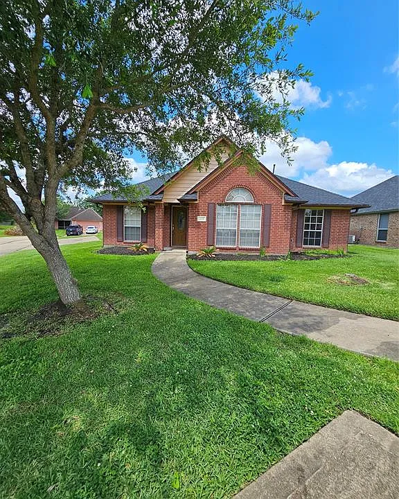 129 Silverbell Cir