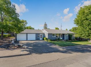 150 Calvert Ct, Ukiah, CA 95482