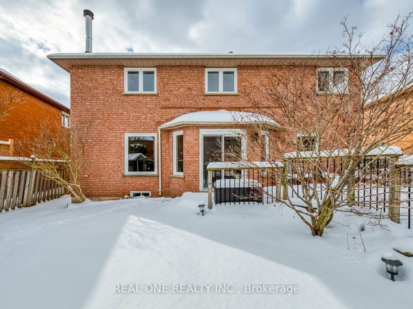 1389 Heritage Way, Oakville, ON L6M 3C2
