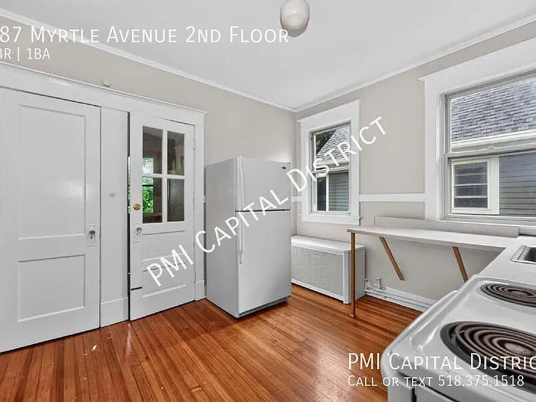 687 Myrtle Ave #2 — Photo 11