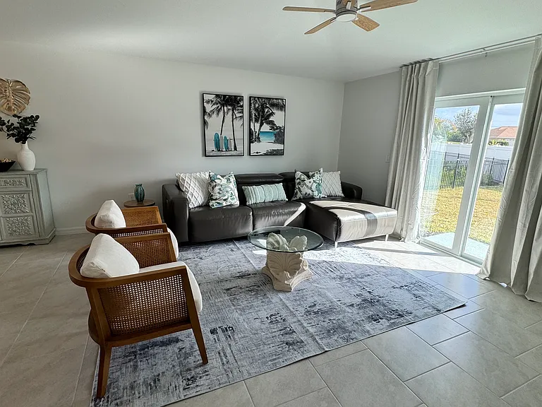 115 Naomi Pl — Photo 10