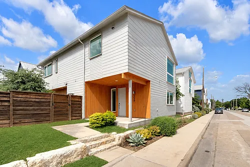 1028 Bastion Ct Photo 1