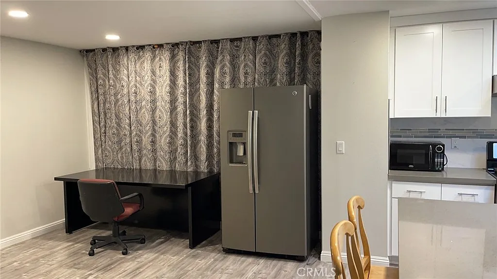 2 bed, 1400 sqft, $3,000 — Photo 3