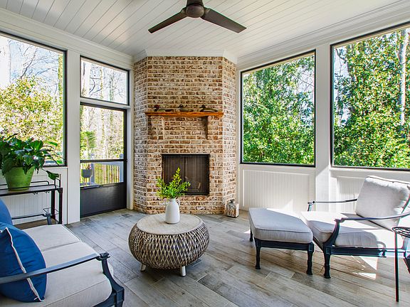 5th image of 1116 Hymettus Ct