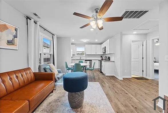 607 Dowd St #ADU — Photo 29