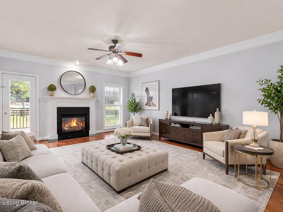 1st image of 5131 Oaklawn Park Dr