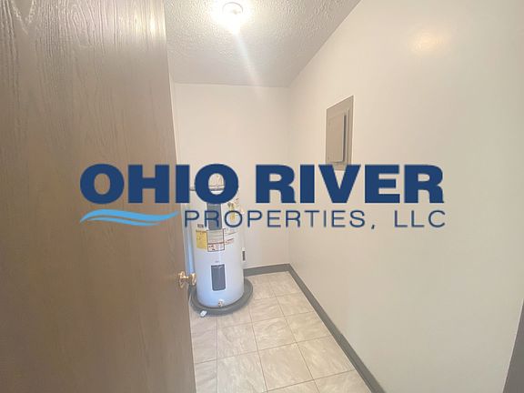 5th image of 700 Northwood Ct #204