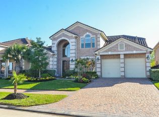 18407 Windsor Lakes Dr, Houston, TX 77094