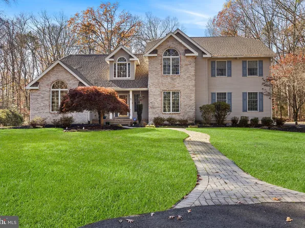 17 Shadowlake Ln, Shamong, NJ 08088