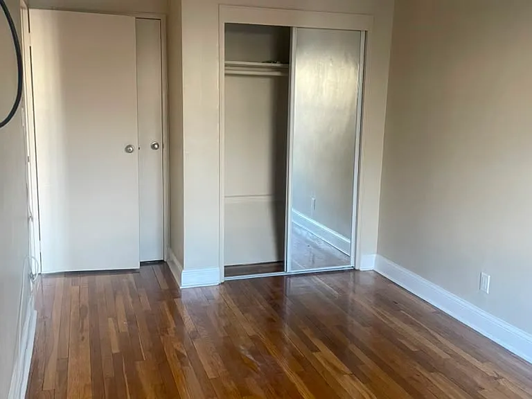 1335 E 100th St #2A — Photo 1