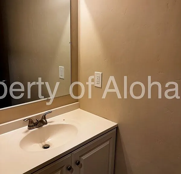 1024 S Elder St — Photo 9