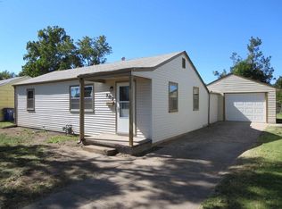 307 N Nelson Ave, Haysville, KS 67060
