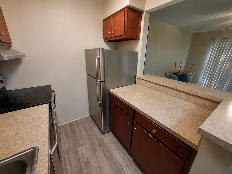87 Wells Ct — Photo 3