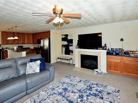5th image of 5553 Taylors Walke Ln