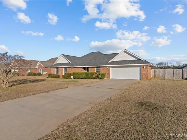 158 Hannah Rd, Daleville, AL 36322