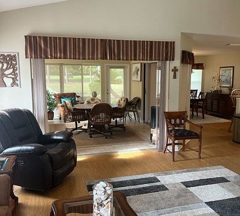 2nd image of 3344 E Pebble Creek Dr