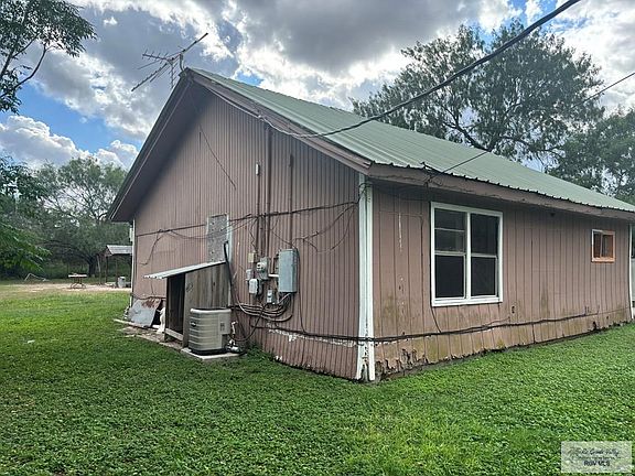 5th image of 2606 Garrett Rd