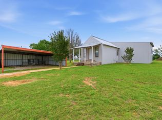 1701 Fox Rd, Millsap, TX 76066