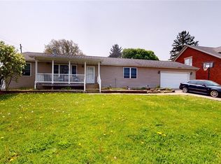 2435 Crescent Dr, Erie, PA