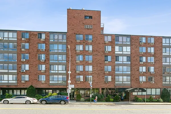 Sold by Jabour Realty Company | media 23